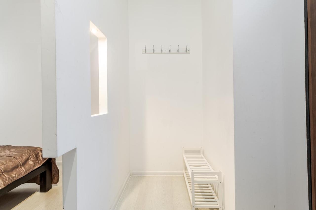 Black And Red Squares Apartment リヴィウ エクステリア 写真